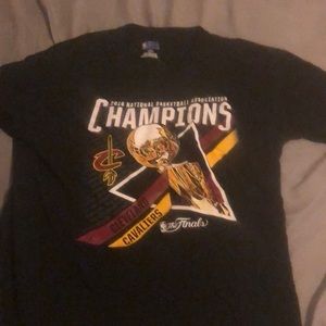 Cleveland Cavaliers Parade Shirt